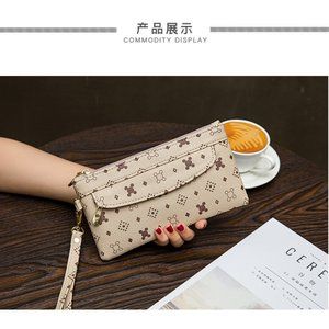 White printed wallet size 21x11